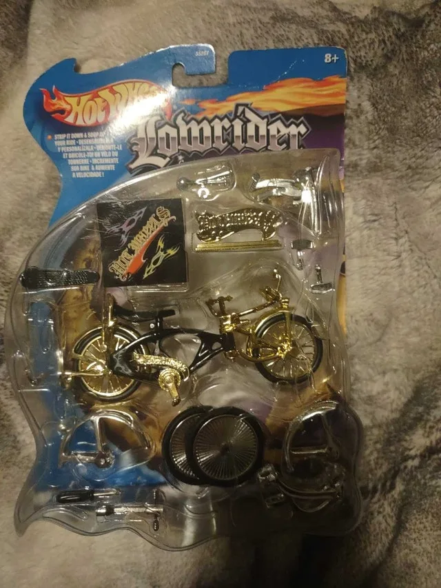 Hot Wheels Lowrider Bike