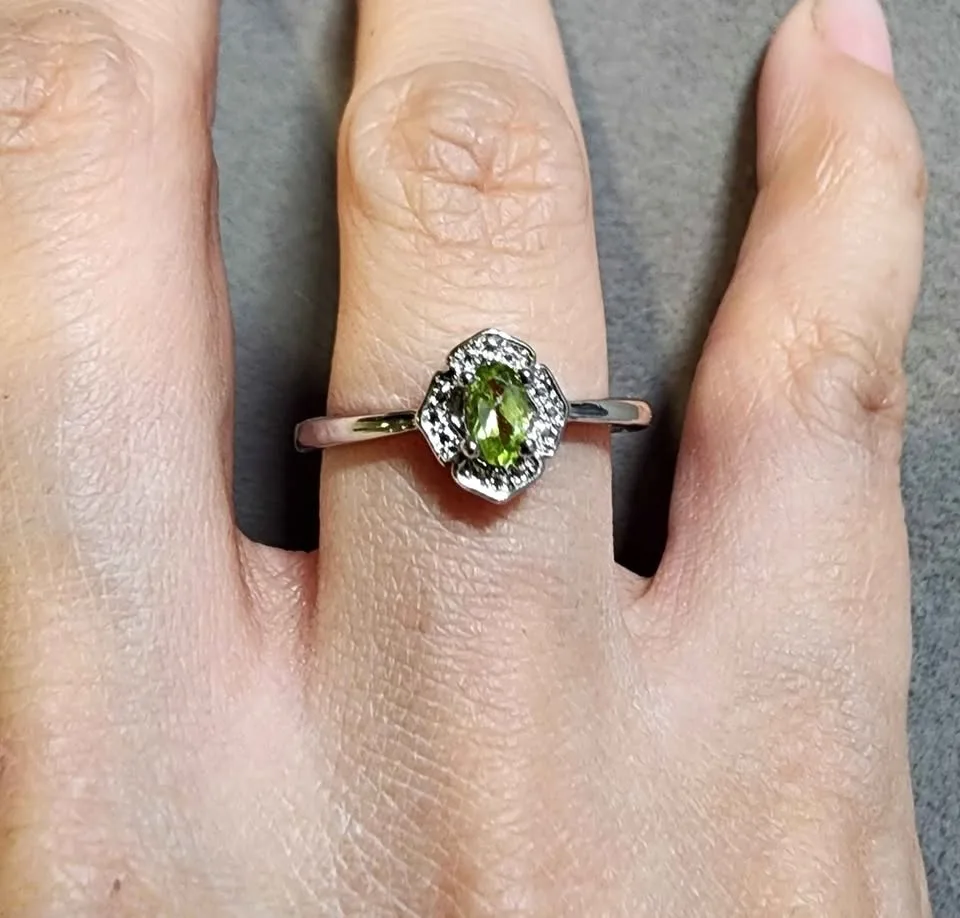 New Natural Peridot crystal ring