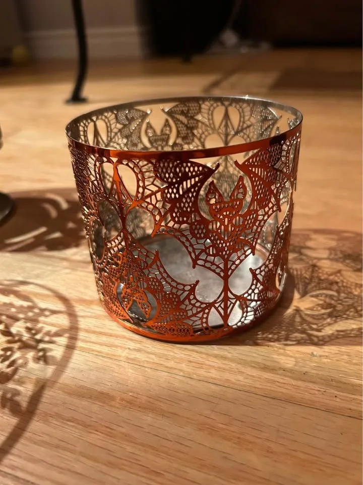 Bath & Body Works Candle Holders image indicator(4)