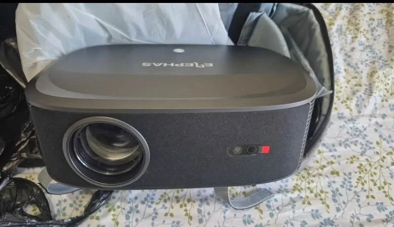 HomeElephas 4K Projector with Wifi and Bluetooth image indicator(3)