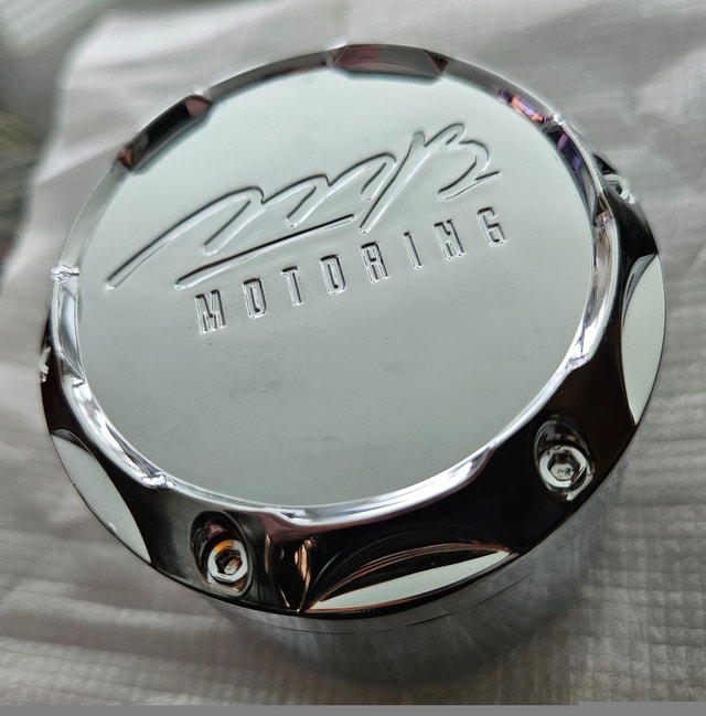 New! MB Motoring Chrome Wheel Center Cap - photo 3