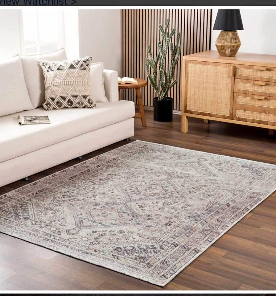 8*10 Vintage-Style Area Rug - Gray & Beige Tones