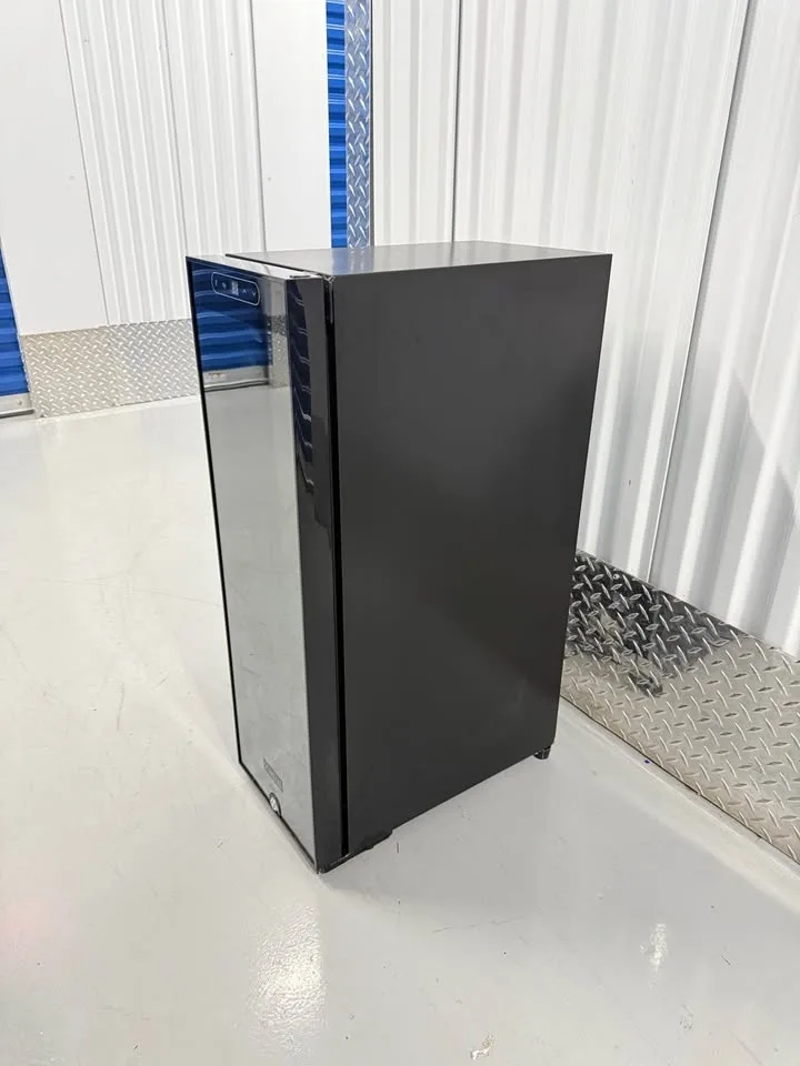 Wine Cooler 12 Bottle Rack Temperature Control Schmecke image indicator(2)