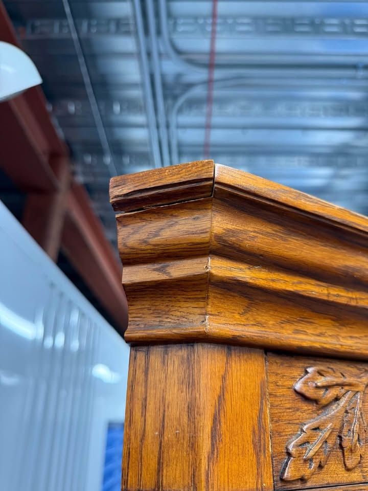 Solid Wood 7ft Corner Bookshelf Carved Top Heavy & Sturdy - photo 5