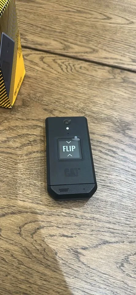 Unifone S22 Rugged Flip Phone Unlocked 16GB image indicator(3)