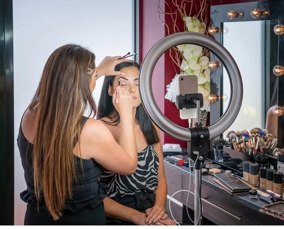 ✨ Brand New Daylight Aura Ring LED Floor Lamp image indicator(3)