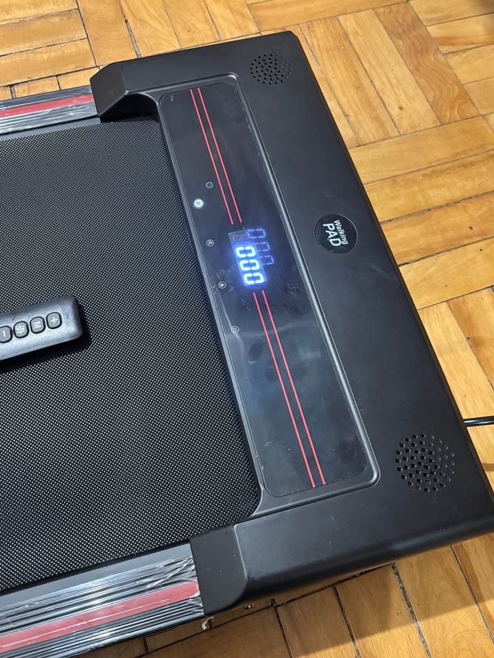 Walking Pad, 2 in 1 Under Desk Treadmill - photo 2