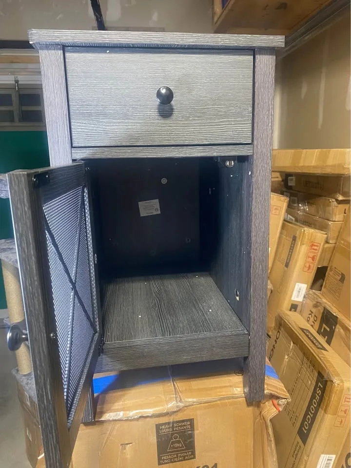 Modern Side Table with Charging Station ⚡ Brand New End Table image indicator(3)