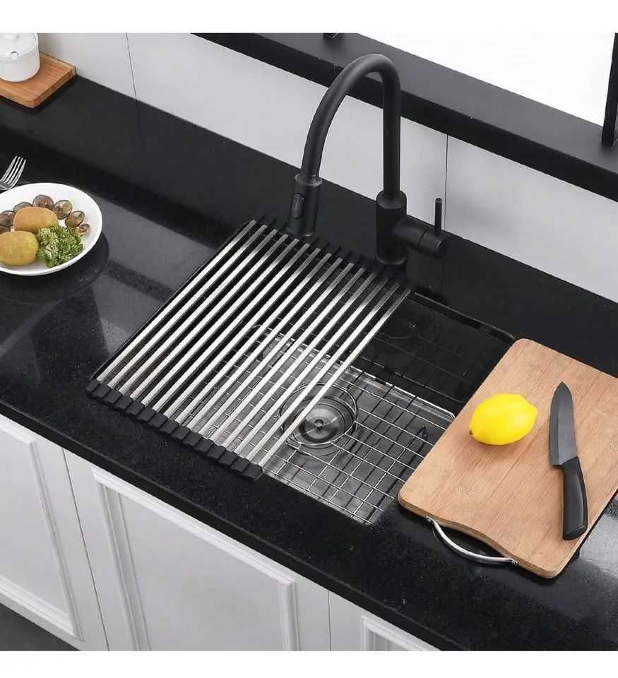 Luckyhorse 20” Matte Black Undermount Kitchen Sink image indicator(7)