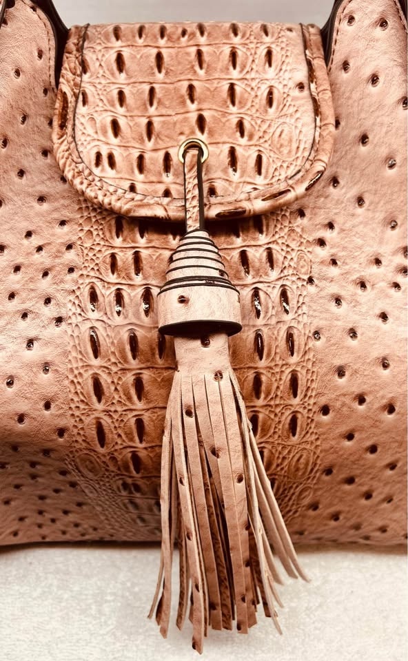 Mother’s Day Gift! CATO Ostrich Croc Vegan Leather Purse Bag - photo 3