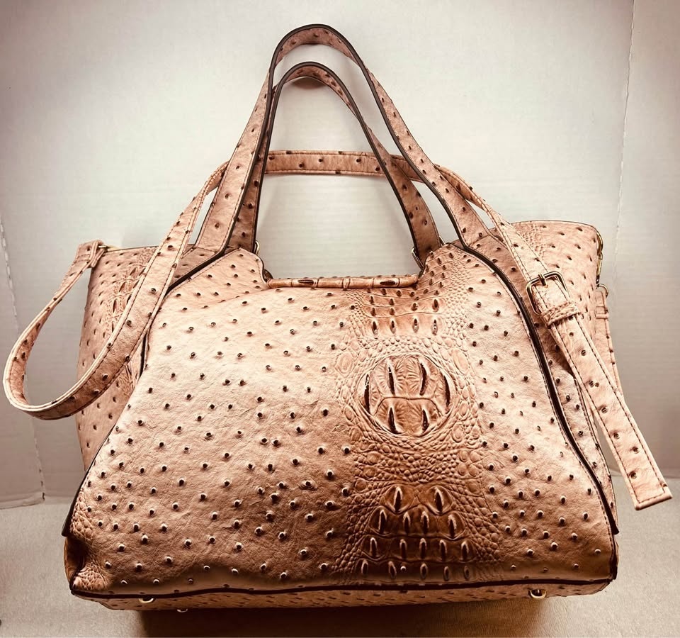 Mother’s Day Gift! CATO Ostrich Croc Vegan Leather Purse Bag - photo 4