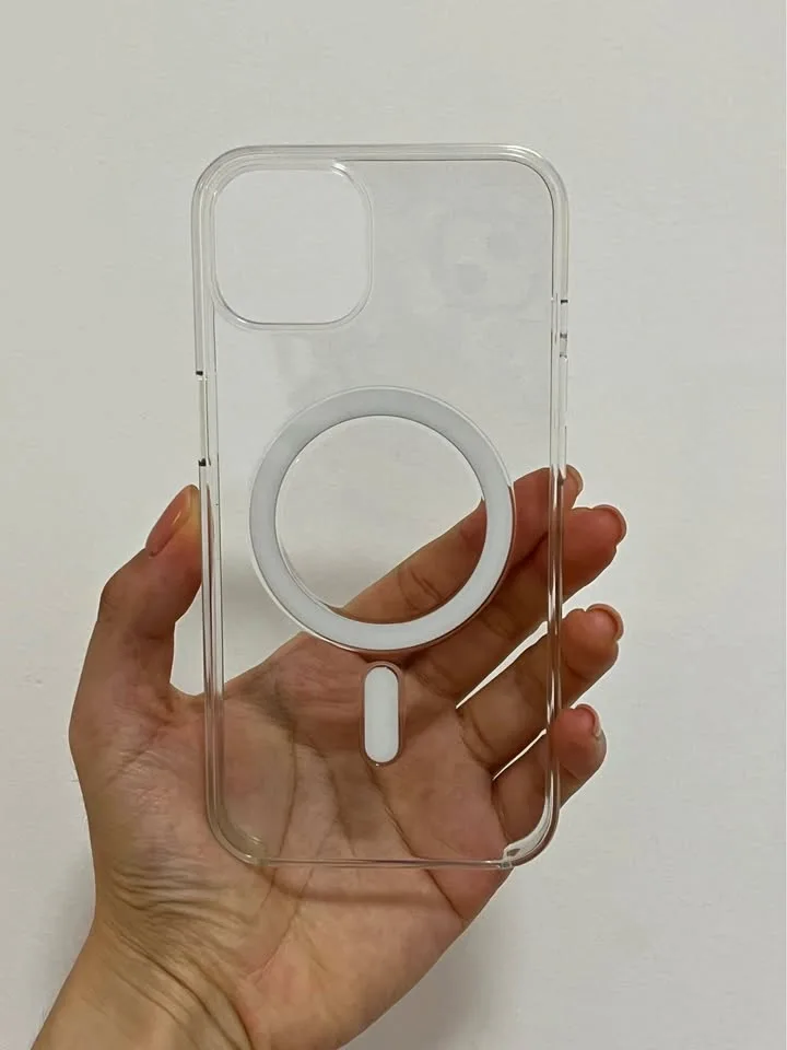 iPhone 11 clear magsafe case