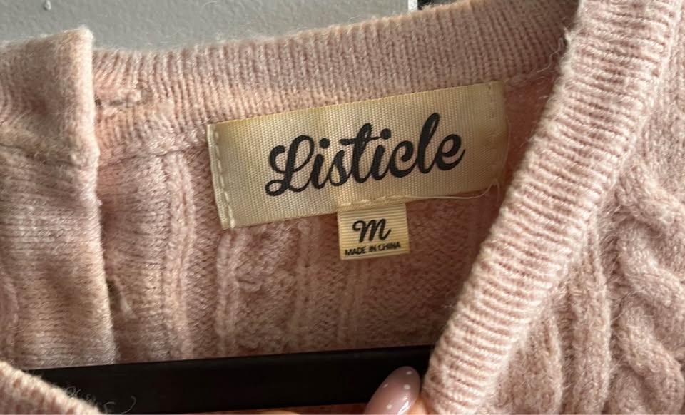 Soft pink knit sweater - photo 2