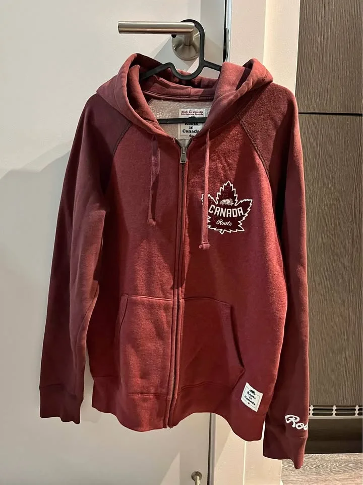 Women's Roots zip up hoodieo