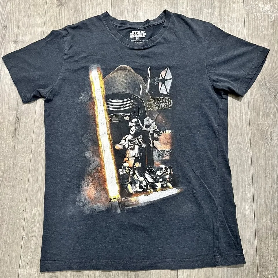 Star Wars Kylo Ren T-Shirt Black The Force Awakens Size Medium