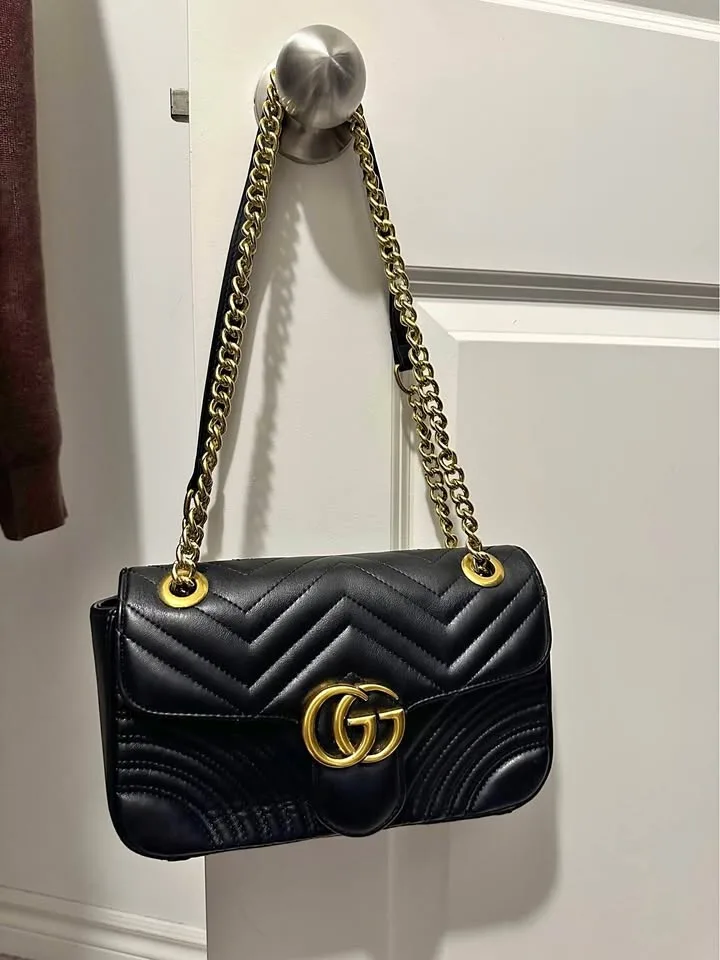 Chic Quilted Black Leather Shoulder Bag