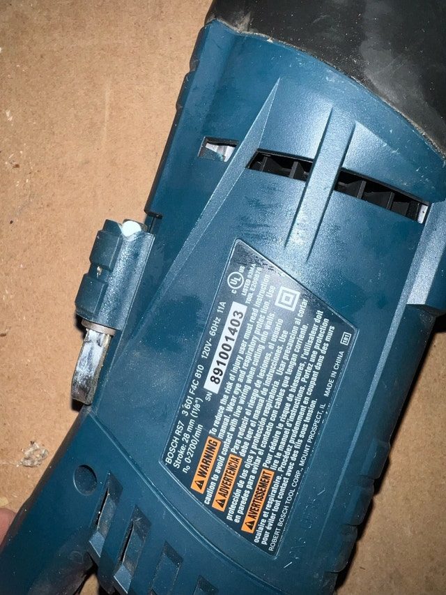 Bosch reciprocating saw - photo 2