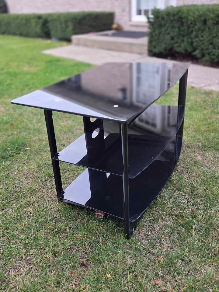 Glass TV Stand Television stand with three shelfs - photo 5