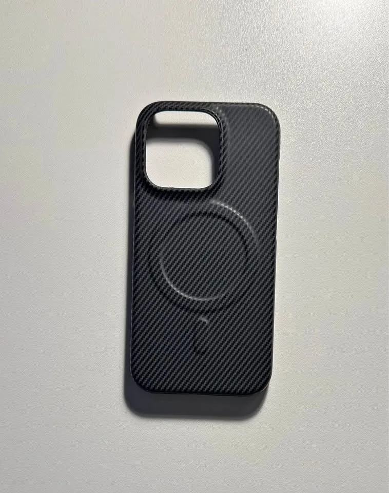 iPhone 15 Pro slim Black carbon fiber phone case *NEW*