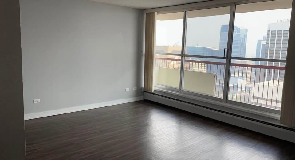 2 Beds 1 Bath - Apartment - photo 4