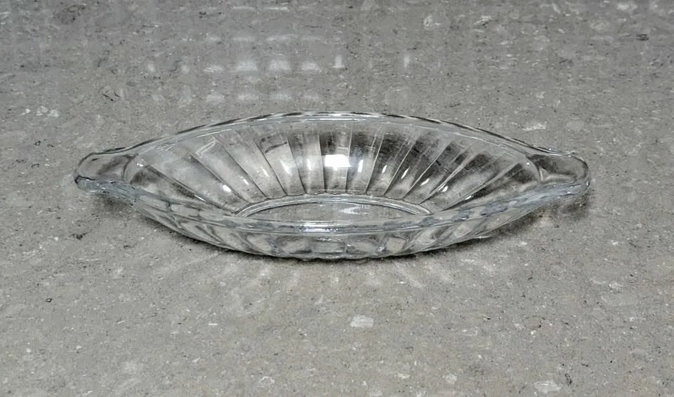 Vintage Clear Glass Banana Split / Relish Dish image indicator(2)