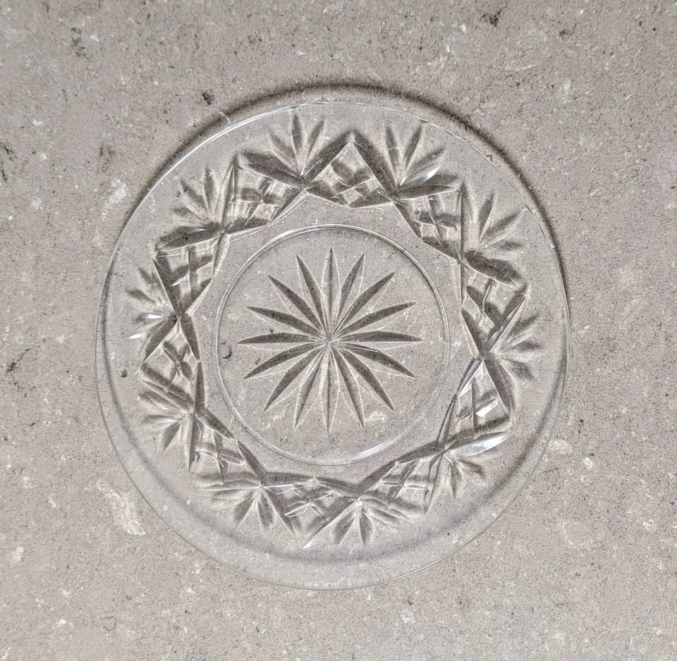 Set of 5 Vintage Crystal Salad/Lunch Plates image indicator(2)