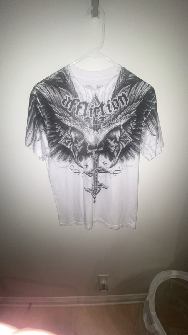 Affliction T shirt