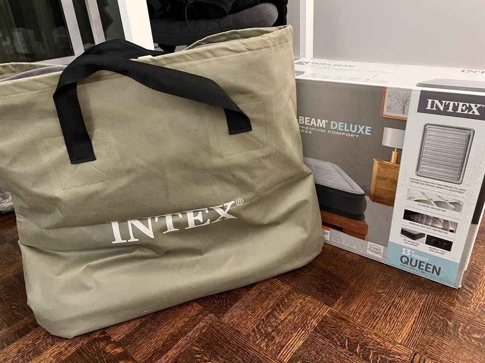 Intex Queen size air mattress 13 Inch - photo 2
