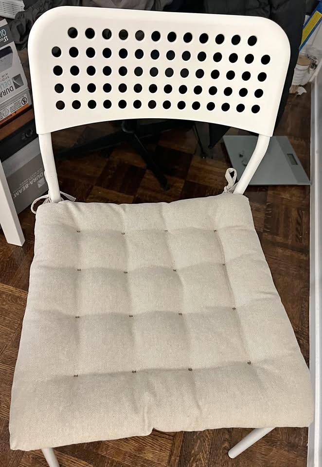 Ikea chair with cushion (White)
