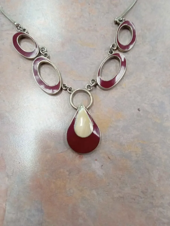 Vintage Necklace Silver Tone Costume Jewelry image indicator(4)