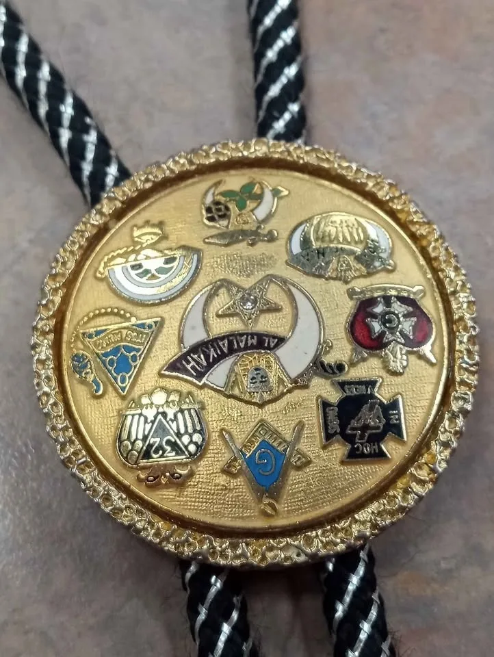 Vintage Masonic Bolo Tie image indicator(3)