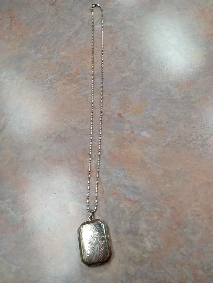 Victorian Style Locket Necklace Sterling Silver Marked 925