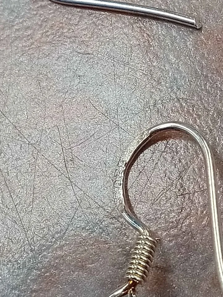 Pair of Pierced Earrings Blue Stone Sterling Silver Marked 925 V image indicator(6)