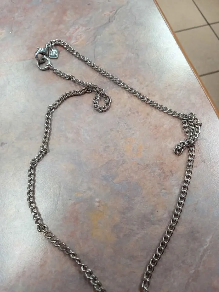 Vintage Banana Republic Pendant Necklace image indicator(3)