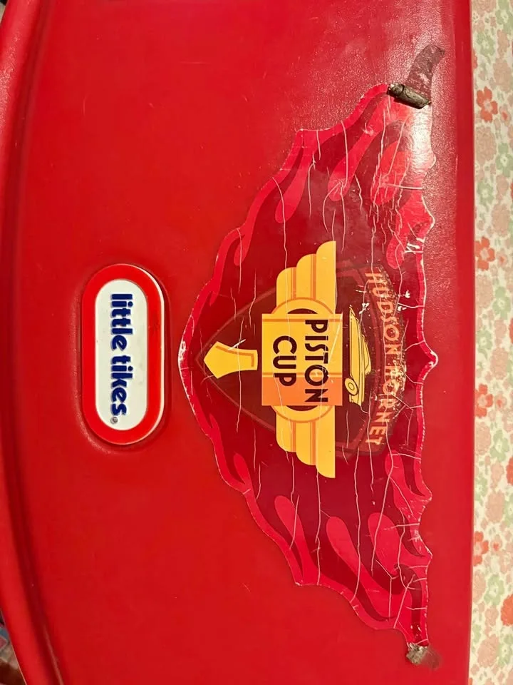 Lightning McQueen toddler bed