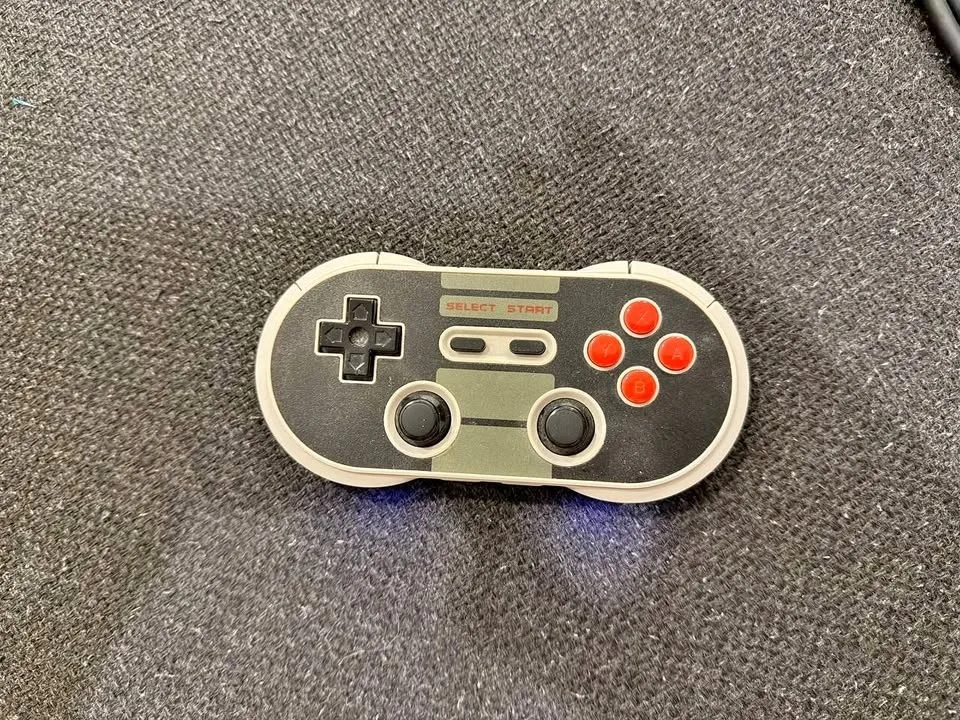 8bitdo NES30 Pro Bluetooth Wireless Gaming Controller