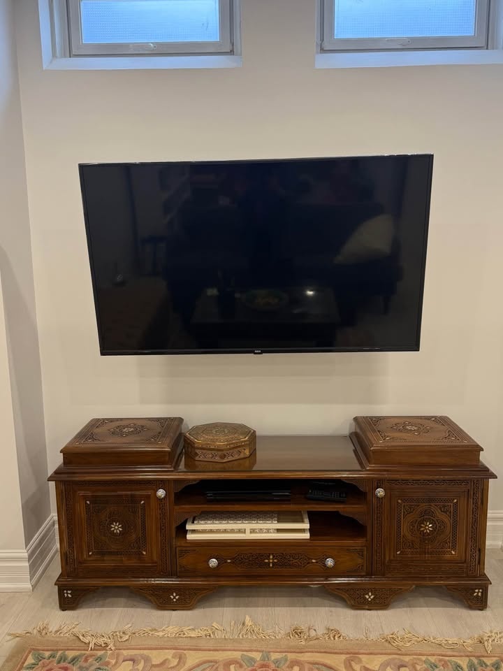 Handmade Mother-of-Pearl Inlay Media Unit – Solid Wood | 62” - photo 2