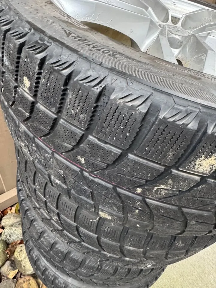 OEM Audi 18” Wheels + Bridgestone Blizzak Winter Tires (255/45R1 image indicator(6)