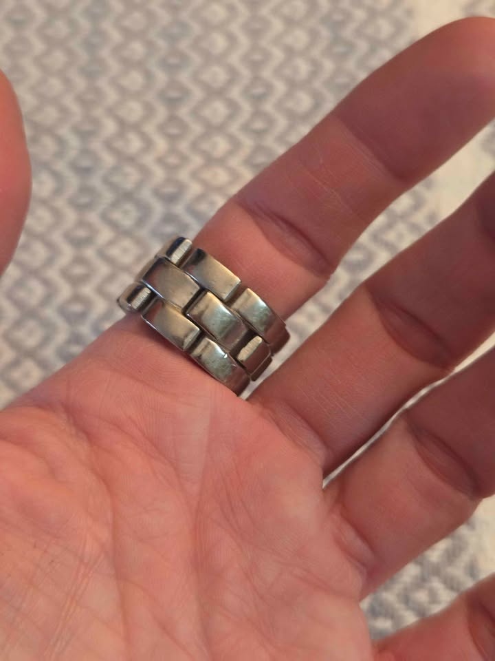 Ring. Made from a watch bracelet - photo 2
