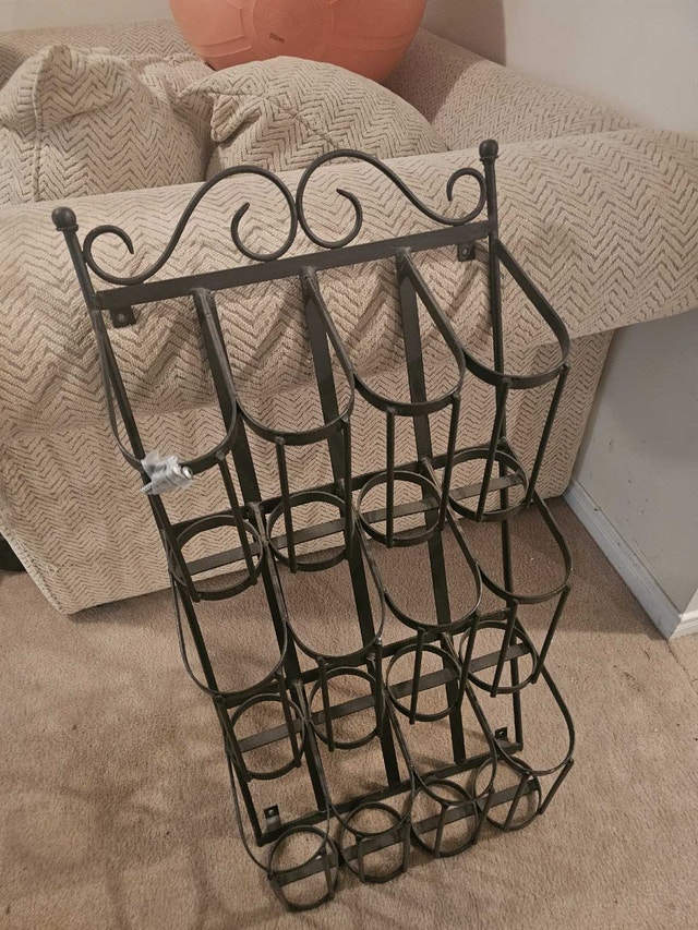 Cast Iron Wall Wine Rack - photo 2