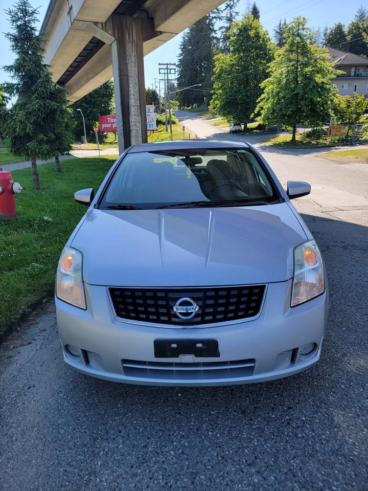 2009 Nissan Sentra - photo 2