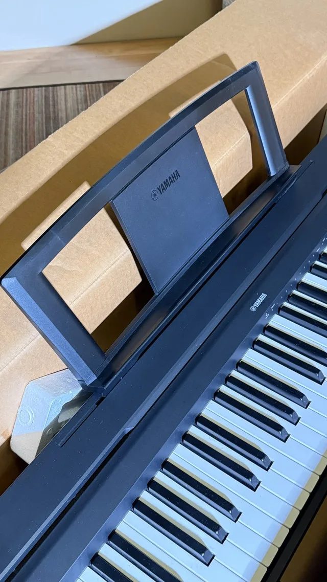 Yamaha P-35B Digital Piano / Keyboard image indicator(2)