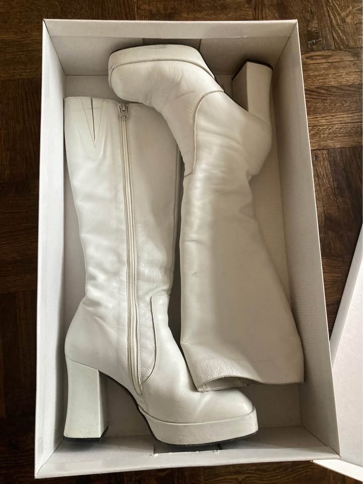 L'intervalle White boots - photo 2