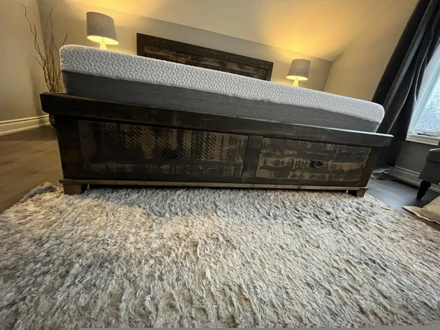 Mennonite King Bedroom Suite image indicator(8)