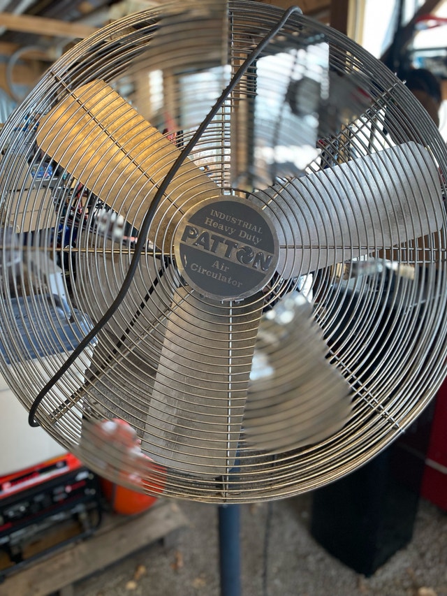 PATTON heavy duty air circulator 30” fan - photo 2