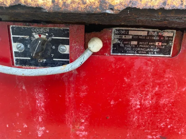 Vintage Coca-Cola cooler 36.5 w / 34 h image indicator(5)