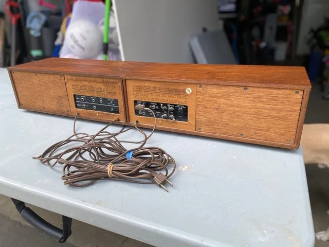 Vintage Sony fm am solid state stereo adaptor 8F-88w image indicator(2)