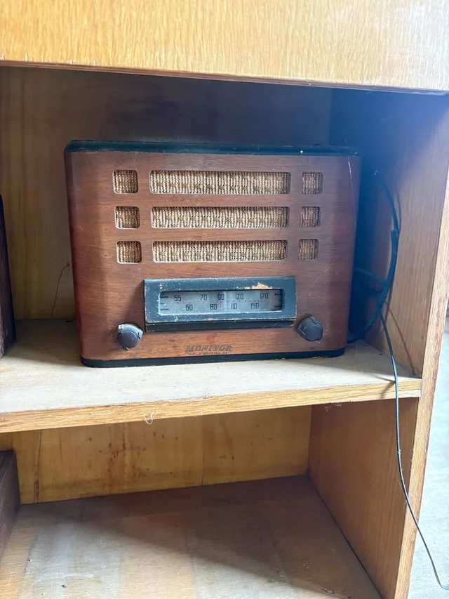 Vintage Radio Collection