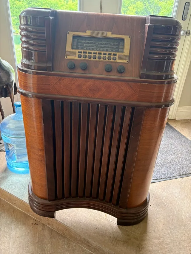 Vintage Radios