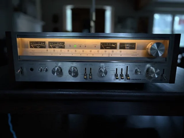 Pioneer SX-880 vintage receiver